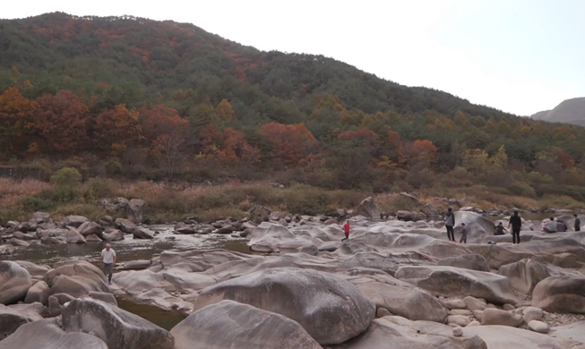 [Du lịch qua màn ảnh] 6. Ngược dòng thời gian về thời cổ đại ở Gangwon-do