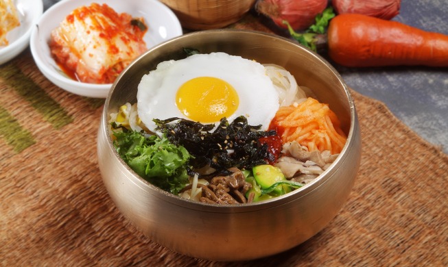 Vào bếp nấu món Hàn cùng Đào Mạnh Nghĩa: Phần 1 – Bibimbap, mỹ vị dinh dưỡng nhiều màu sắc