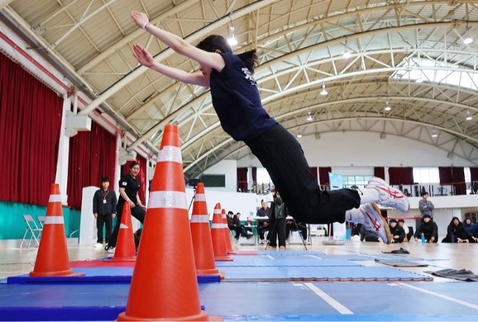 Cố lên nào, những công chức tương lai!