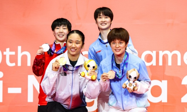 Cầu lông nữ Hàn Quốc vô địch, HCV cho môn Kurash