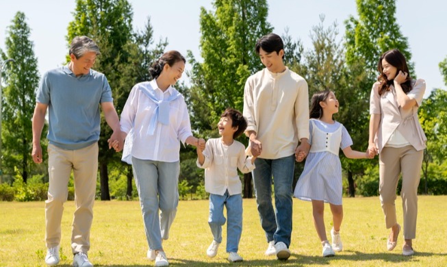 Tuổi thọ của người Hàn đạt 83,7 tuổi, cao hơn mức trung bình của OECD 2,5 năm