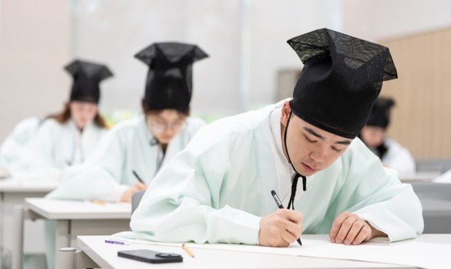 Nhân ngày sinh vua Sejong, cuộc thi tiếng Hàn và văn hóa Hàn Quốc diễn ra tại các Học viện Sejong trên toàn thế giới