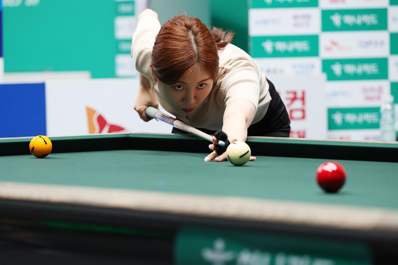  Ngày 30/6/2025, nữ cơ thủ Hwang Da-yeon đã tham gia Giải Billiards PBA Championship 2025 diễn ra ở Trung tâm triển lãm quốc tế Hàn Quốc (KINTEX), thành phố Goyang, tỉnh Gyeonggi-do. 