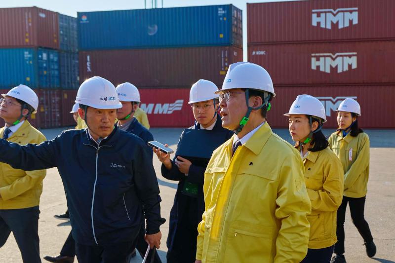 260527_President03