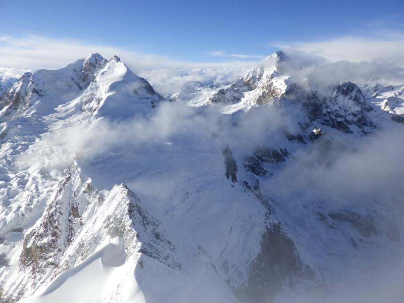 Khung cảnh nhìn từ đỉnh Sat Peak (6.220 m), được trưởng đoàn An Chiyoung chụp ngày 2/5. (Ảnh: Trưởng đoàn An Chiyoung)