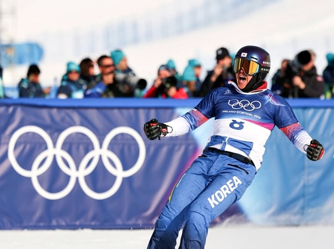 Kim Sang-kyum giành huy chương bạc trượt ván tuyết, Hàn Quốc có huy chương Olympic thứ 400