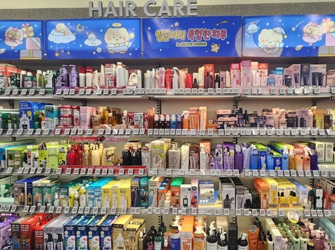 Lượng mua ngược tăng mạnh, doanh số thương mại điện tử năm ngoái đạt 3.023,4 tỷ won