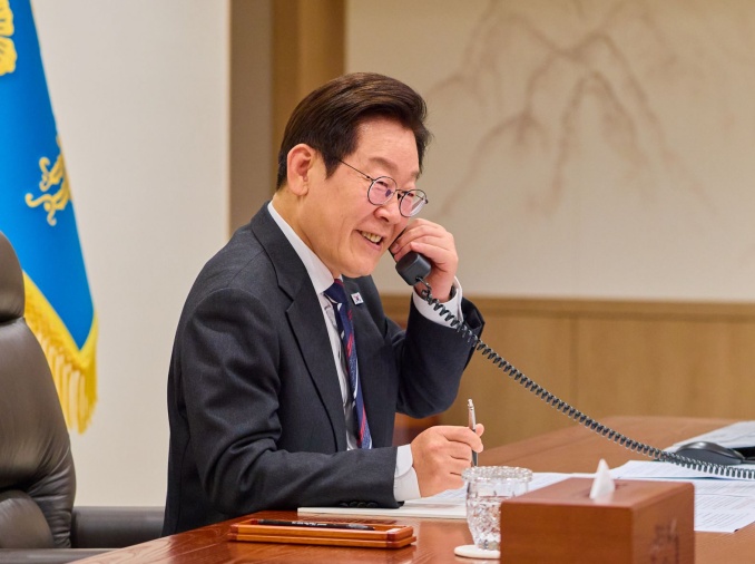 Tổng thống Lee Jae Myung điện đàm với Thủ tướng Thái Lan
