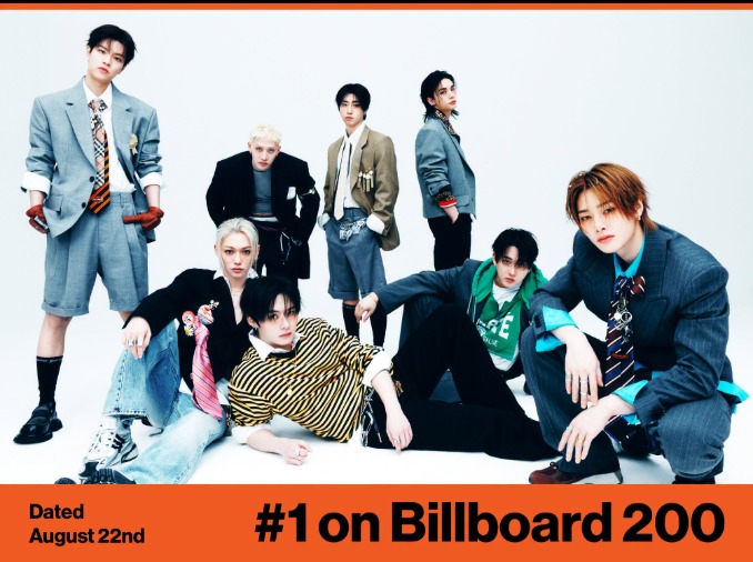 Stray Kids - nhóm nhạc thứ hai sau The Beatles - 9 tuần liên tiếp đứng đầu Billboard 200 