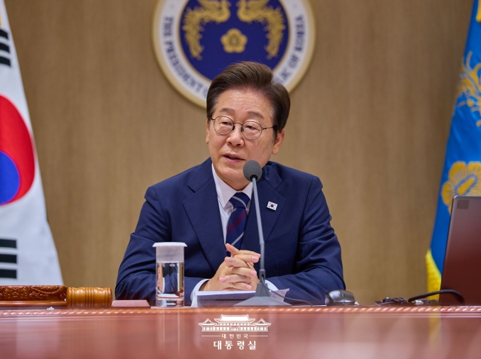 Tổng thống Lee Jae Myung điện đàm với lãnh đạo UAE và New Zealand