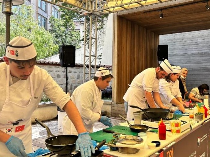 Chính phủ thành lập ‘Trường Sura’ đào tạo chuyên gia ẩm thực Hàn Quốc toàn cầu