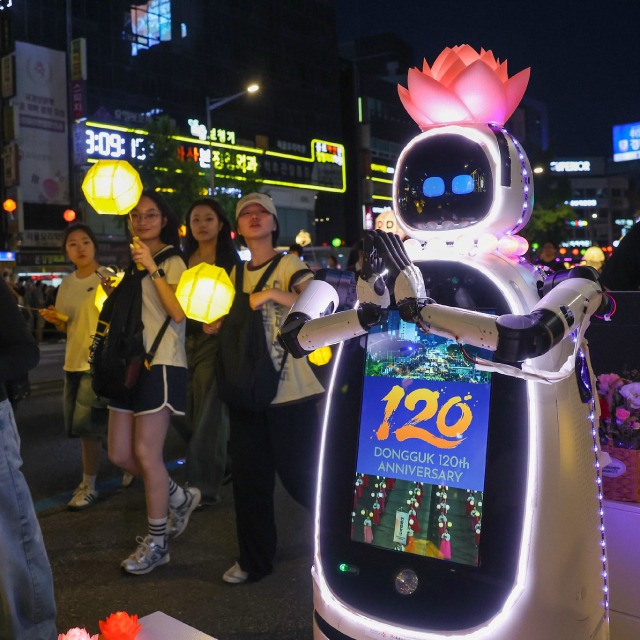 Korea‘s first AI robot monk🤖🙏
